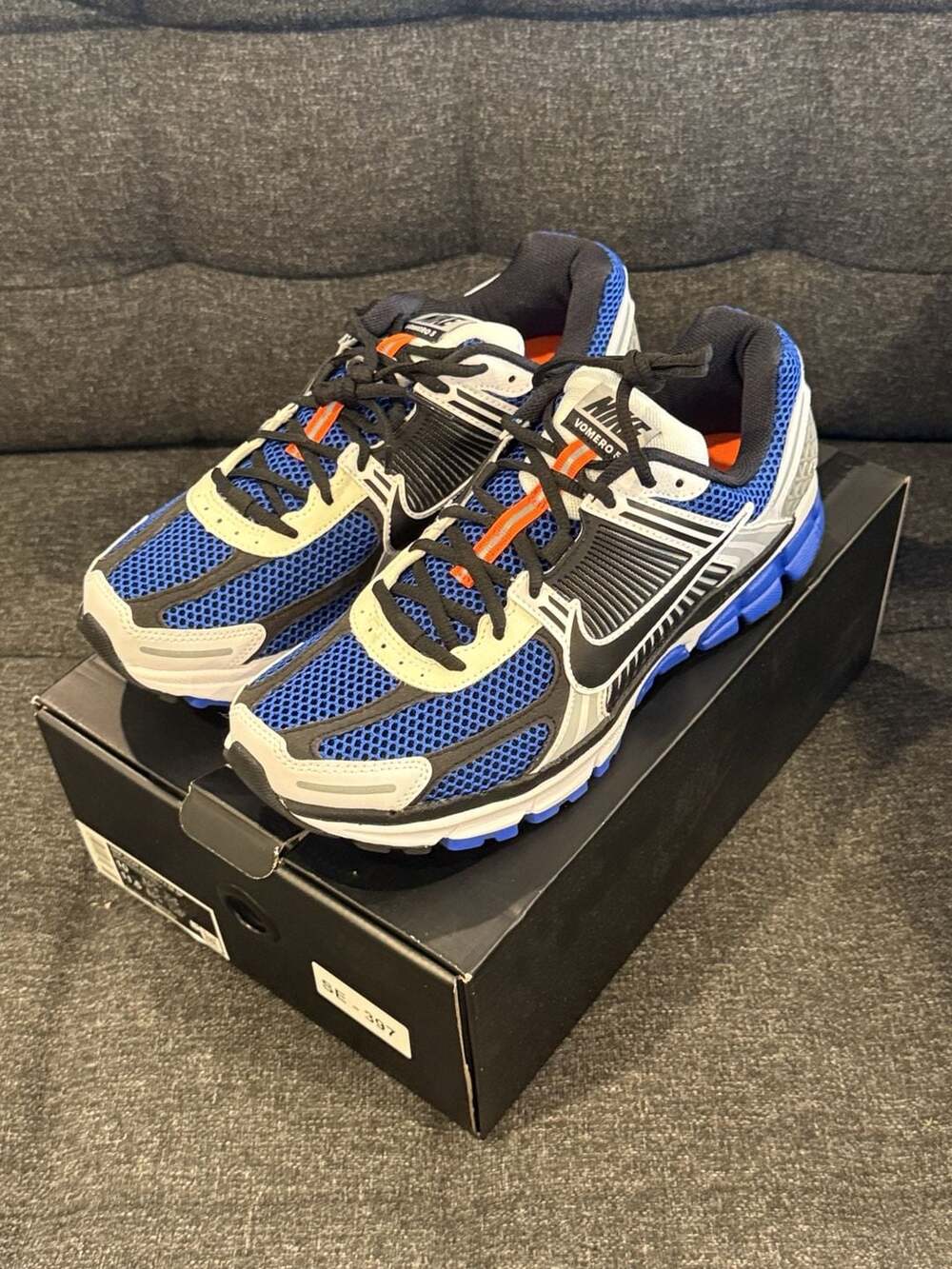 10M - Nike Zoom Vomero 5 Blue White Black